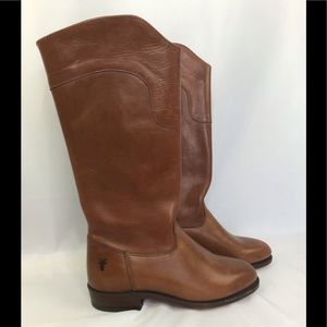 Frye Boots Brown Size 6 Very good condition